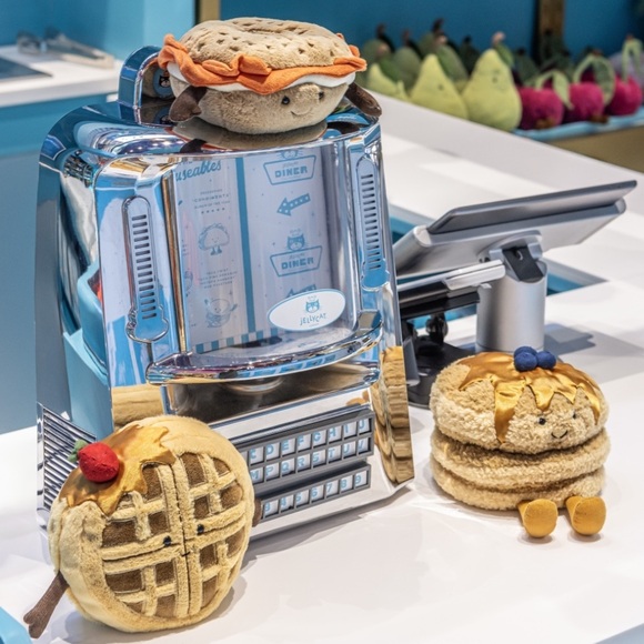 FAO Schwarz NYC Breakfast Plush Set- Pancake Waffle Bagel NWT with MENU - Picture 3 of 14